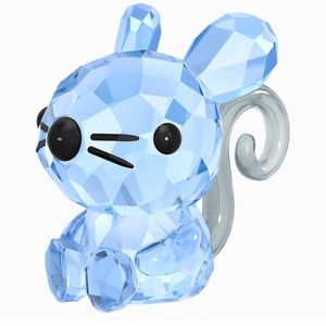 Swarovski charming rat🐭